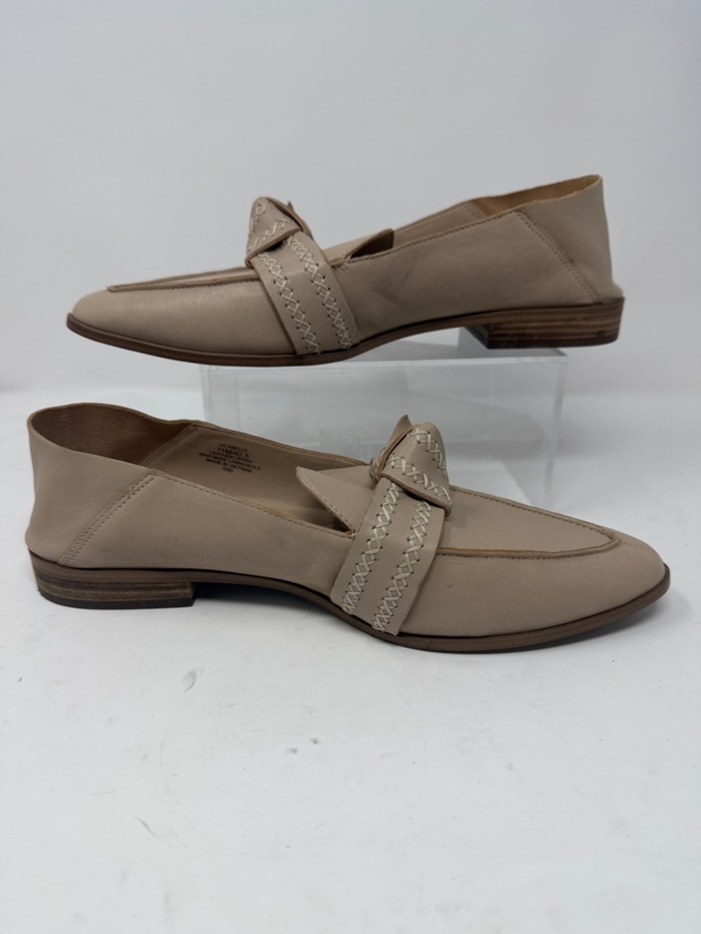 Lucky Brand Abelle Taupe Leather Slip-On Loafers Size 11 - Picture 2 of 7